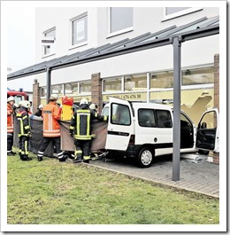 unfall-empelde-feuerwehrfoto